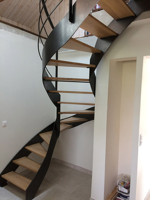 Metalinov escalier métallique